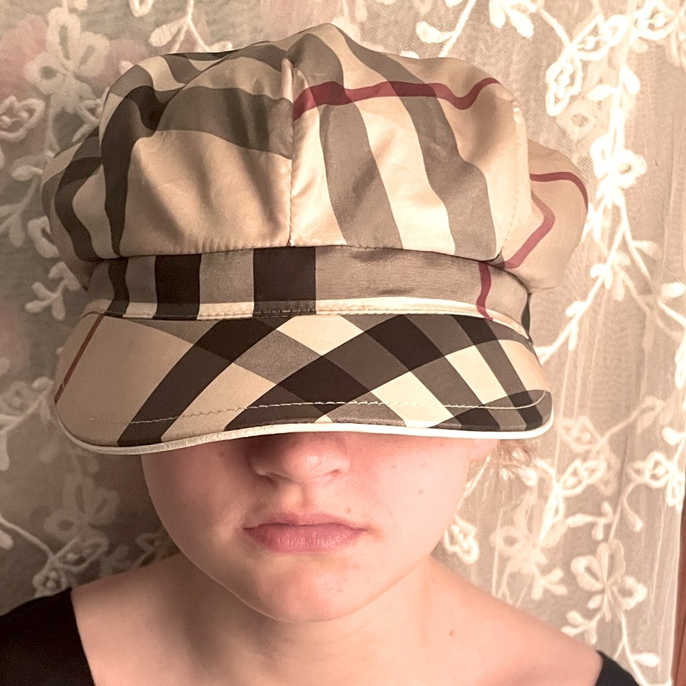 BURBERRY •rare• NEWSBOY CAP NOVA CHECK BEIGE Size M